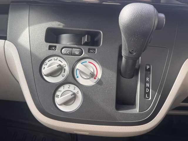 デイズルークス Ｓ　メモリーナビ　ワンセグ　バックカメラ　ＥＴＣ　エマージェンシーブレーキ　運転席シートヒーター（8枚目）