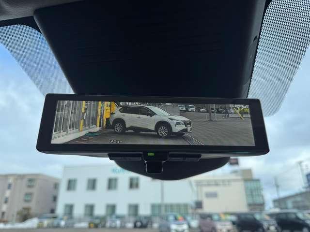 セレナ ｅ－４ＯＲＣＥ　ハイウェイスターＶ　試乗車ＵＰ　プロパイロット　メーカーナビ　地デジ　アラウンドビューモニター　スマートミラー　両側パワードアー　シートヒーター　前後ドライブレコーダー　ＬＥＤライト（6枚目）