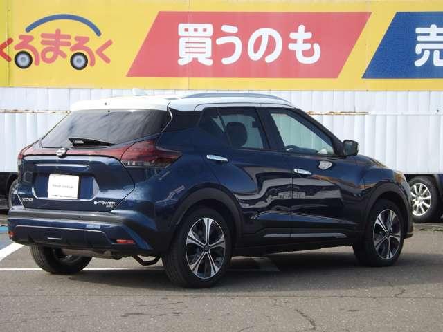 キックス １．２　Ｘ　ＦＯＵＲ　ツートーン　インテリアエディション（ｅ－ＰＯＷＥＲ）　４ＷＤ　プロパイロット　インテリジェントルームミ（2枚目）