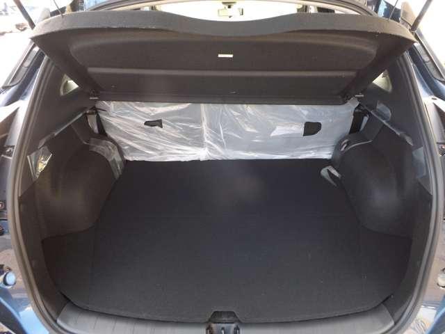 キックス １．２　Ｘ　ＦＯＵＲ　ツートーン　インテリアエディション（ｅ－ＰＯＷＥＲ）　４ＷＤ　プロパイロット　インテリジェントルームミ（17枚目）