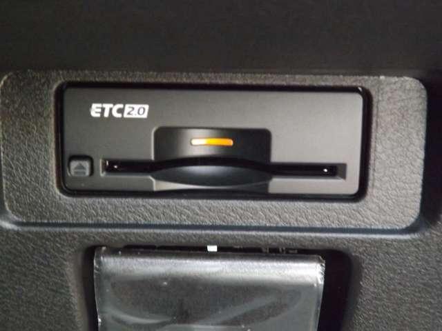 ノート １．２　ＡＵＴＥＣＨ　クロスオーバー　ＦＯＵＲ　４ＷＤ　日産コネクトナビ　プロパイロット　アラウン（13枚目）