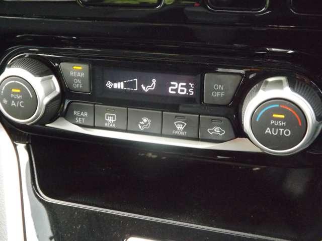 セレナ ２．０　Ｘ　ＶセレクションＩＩ　４ＷＤ　両側オートスライドドア（15枚目）