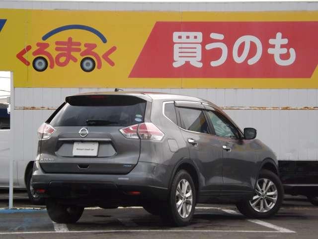 エクストレイル ２．０　２０Ｘ　２列車　４ＷＤ　メモリーナビゲーション　バックカメラ（3枚目）