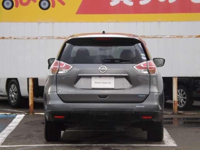 エクストレイル ２．０　２０Ｘ　２列車　４ＷＤ　メモリーナビゲーション　バックカメラ（19枚目）