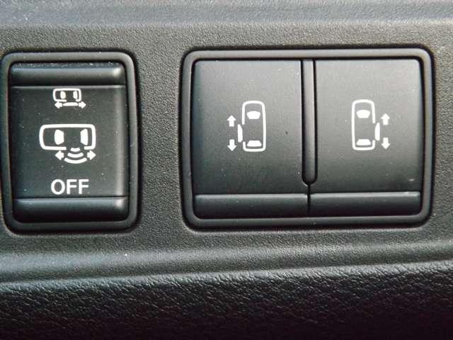 セレナ ２．０　ハイウェイスター　４ＷＤ　メモリーナビゲーション（32枚目）