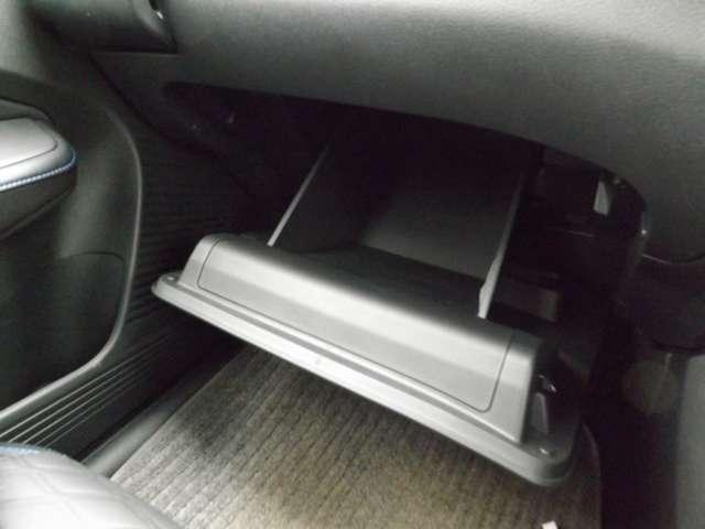 ノート １．２　ＡＵＴＥＣＨ　クロスオーバー　ＦＯＵＲ　４ＷＤ　メモリーナビゲーション（32枚目）