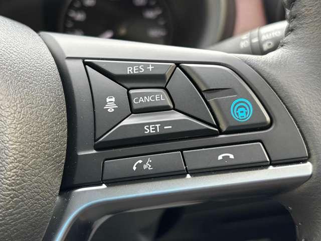 キックス １．２　Ｘ　ＦＯＵＲ　ツートーン　インテリアエディション（ｅ－ＰＯＷＥＲ）　４ＷＤ　※当社試乗車ＵＰ※　プロパイロット　アラウ（10枚目）