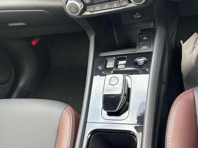 キックス １．２　Ｘ　ＦＯＵＲ　ツートーン　インテリアエディション（ｅ－ＰＯＷＥＲ）　４ＷＤ　※当社試乗車ＵＰ※　プロパイロット　アラウ（15枚目）