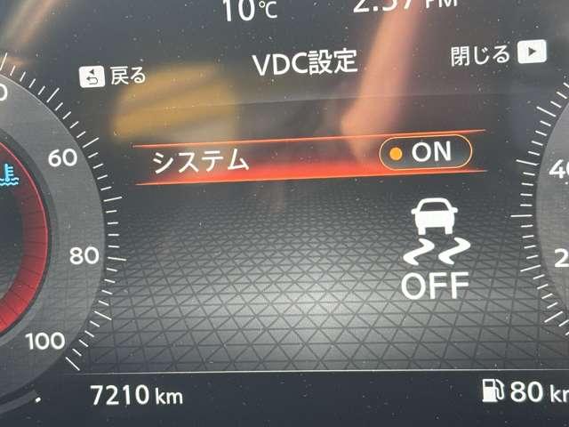 オーラ １．２　Ｇ　ＦＯＵＲ　４ＷＤ　※当社社有車ＵＰ※　アラウンドビュ－モニタ－（8枚目）