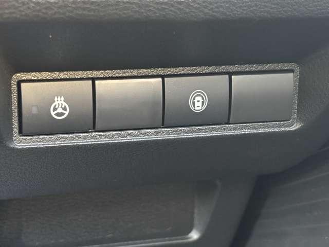 オーラ １．２　Ｇ　ＦＯＵＲ　４ＷＤ　※当社社有車ＵＰ※　アラウンドビュ－モニタ－（13枚目）