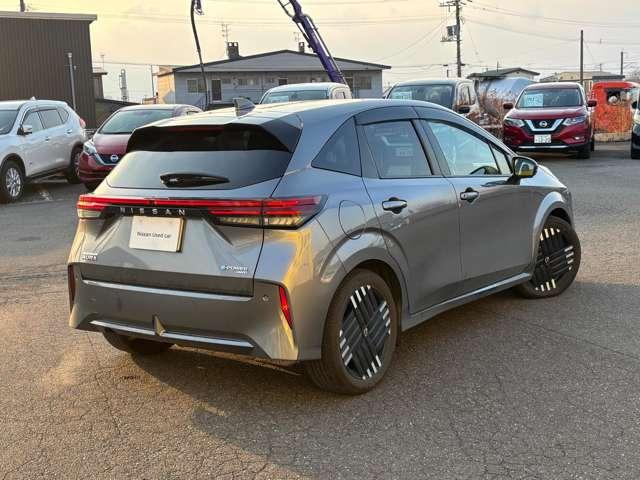 オーラ １．２　Ｇ　ＦＯＵＲ　レザーエディション　４ＷＤ　※社有車ＵＰ※　メ－カ－オプションナビ（2枚目）