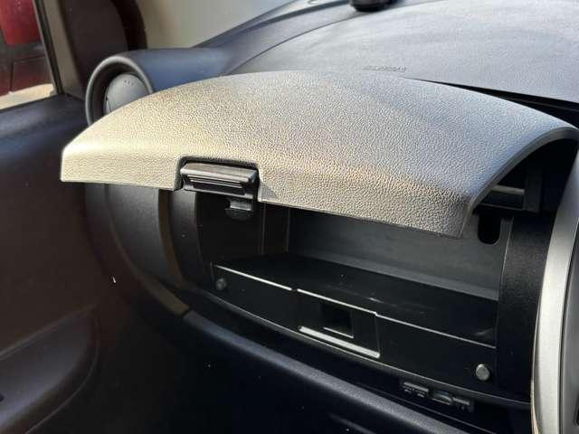 マーチ １．２　Ｘ　ＦＯＵＲ　４ＷＤ　純正メモリーナビ　エンジンスターター（15枚目）