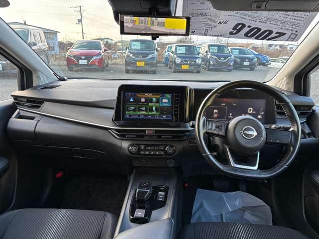 ノート １．２　Ｘ　ＦＯＵＲ　４ＷＤ　純正ディスプレイオーディオ（3枚目）