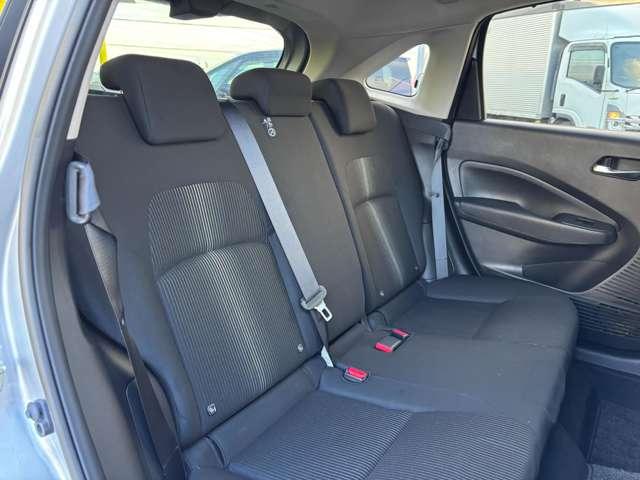 ノート １．２　Ｘ　ＦＯＵＲ　４ＷＤ　純正ディスプレイオーディオ（5枚目）