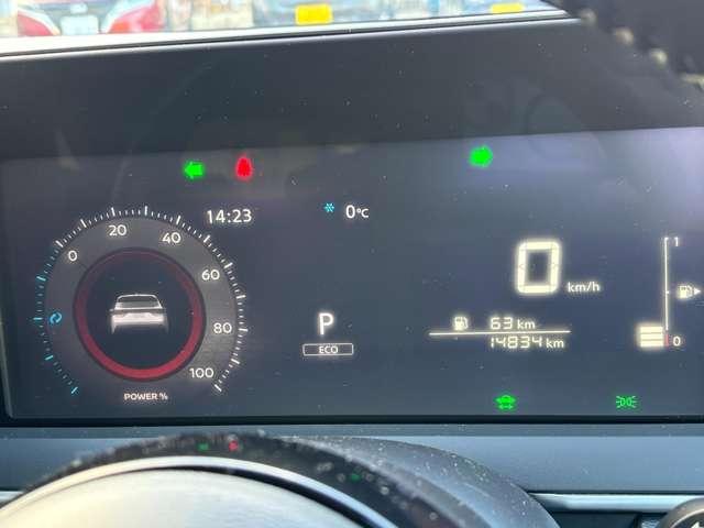 ノート １．２　Ｘ　ＦＯＵＲ　４ＷＤ　純正ディスプレイオーディオ（6枚目）