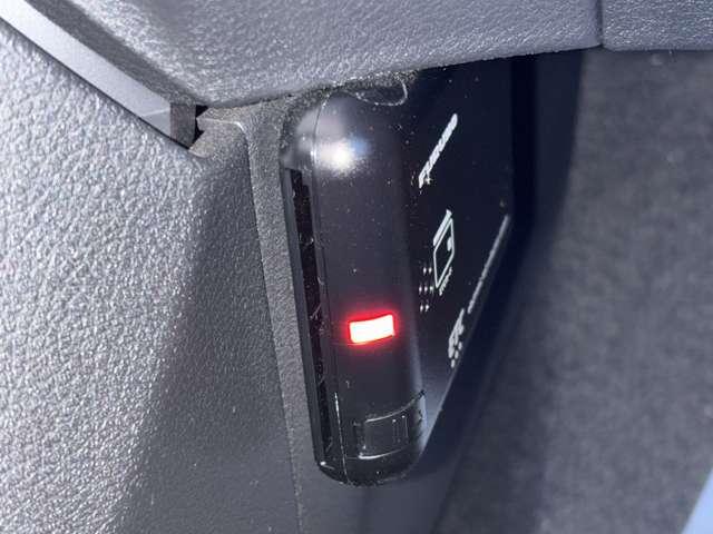 ノート １．２　Ｘ　ＦＯＵＲ　４ＷＤ　純正ディスプレイオーディオ（16枚目）