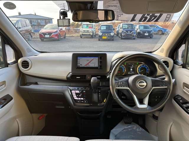 デイズ ６６０　Ｘ　４ＷＤ　社外メモリーナビ　ドライブレコーダー（3枚目）