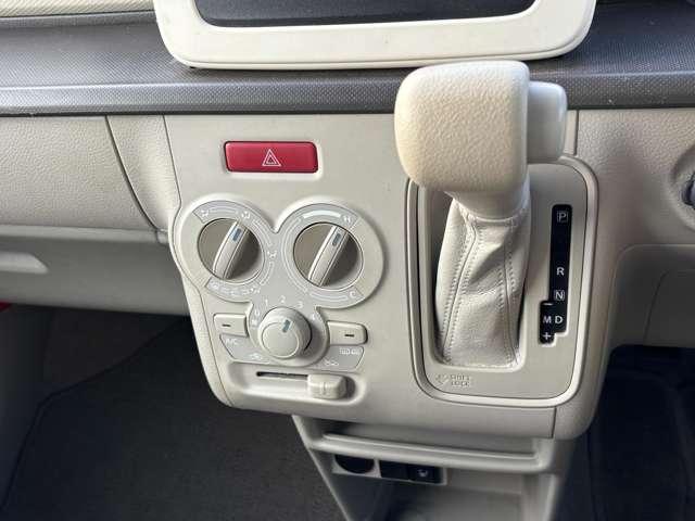アルトラパン ６６０　Ｇ　オートギヤシフト　４ＷＤ　運転席シートヒーター　純正カーオーディオ（9枚目）