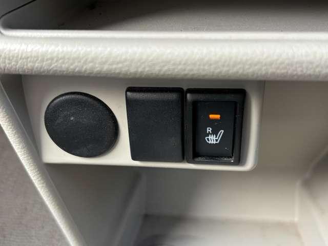 アルトラパン ６６０　Ｇ　オートギヤシフト　４ＷＤ　運転席シートヒーター　純正カーオーディオ（10枚目）