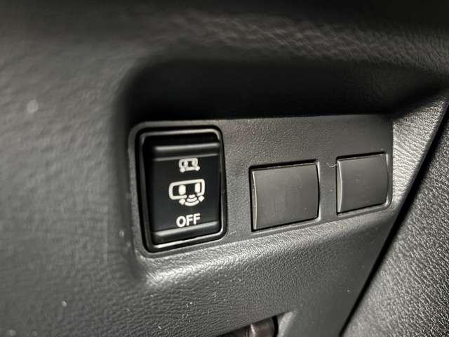 ルークス ６６０　ハイウェイスターＧターボ　アーバンクロム　プロパイロット　エディション　４ＷＤ　純正大型ナビ　ドライブレコーダー前後（12枚目）