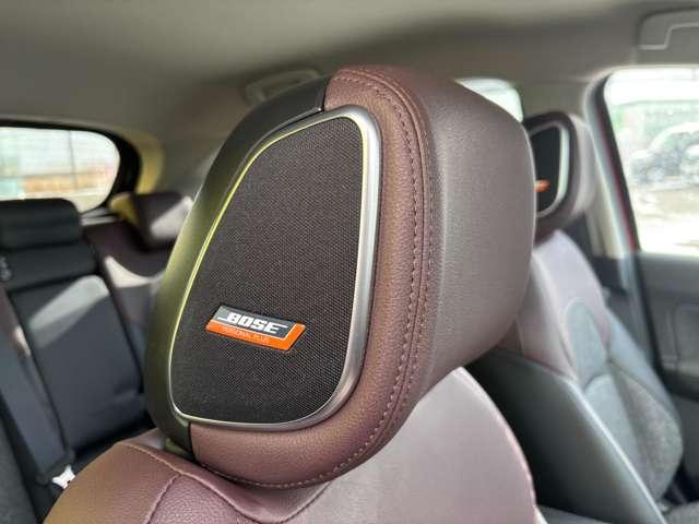 オーラ １．２　Ｇ　ＦＯＵＲ　４ＷＤ　メーカーナビ　ＢＯＳＥシステム（5枚目）