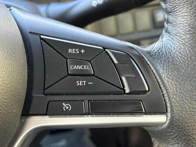 セレナ 2.0 ハイウェイスター VセレクションII 4WD メモリーナビ フリップダウンモニター(15枚目)