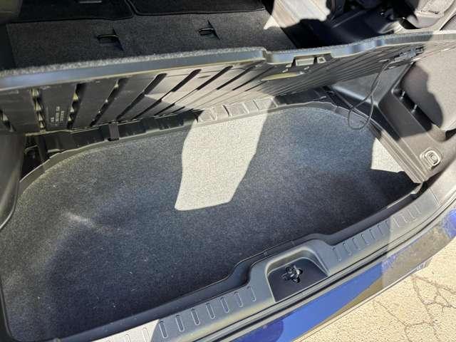 セレナ 2.0 ハイウェイスター VセレクションII 4WD メモリーナビ フリップダウンモニター(33枚目)