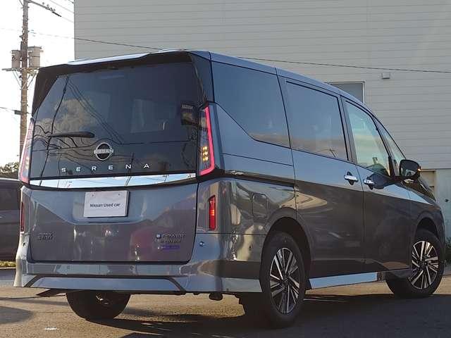 セレナ １．４　ｅ－４ＯＲＣＥ　ハイウェイスターＶ　４ＷＤ　デモカーＵＰ／プロパイロット・メーカーナビ（2枚目）