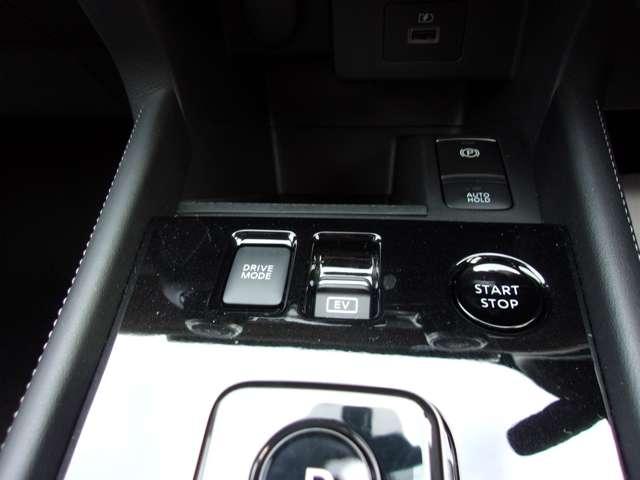 キックス １．２　Ｘ　ＦＯＵＲ　ツートーン　インテリアエディション（ｅ－ＰＯＷＥＲ）　４ＷＤ（9枚目）