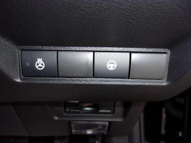 オーラ 1.2 G FOUR 4WD(6枚目)