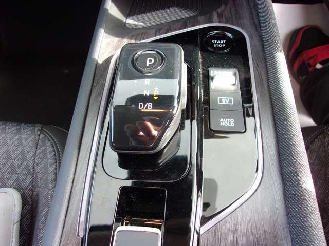 オーラ 1.2 G FOUR 4WD(13枚目)