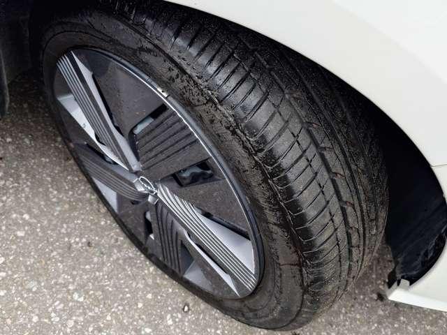 ノート 1.2 X メーカー装着ナビ&ETC・アラウンドビュー(17枚目)