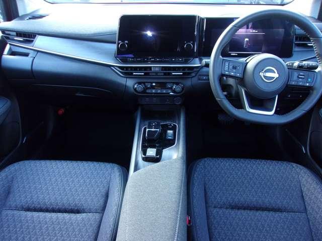 オーラ １．２　Ｇ　ＦＯＵＲ　４ＷＤ　１．２Ｇ　ＦＯＵＲ　４ＷＤ　当社社用車ＵＰ（3枚目）