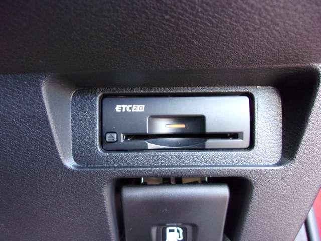 オーラ １．２　Ｇ　ＦＯＵＲ　４ＷＤ　１．２Ｇ　ＦＯＵＲ　４ＷＤ　当社社用車ＵＰ（20枚目）