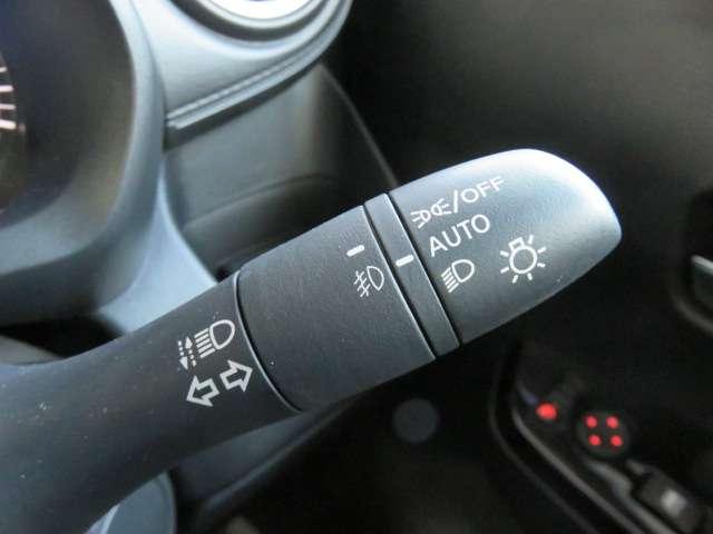 デイズ ハイウェイスター　Ｘ　当社試乗車アップ　アラウンドビューモニター　衝突軽減ブレーキ　横滑り防止装置　車線逸脱警報　前席シートヒーター　ステアリングヒーター　ＬＥＤヘッドライト（17枚目）