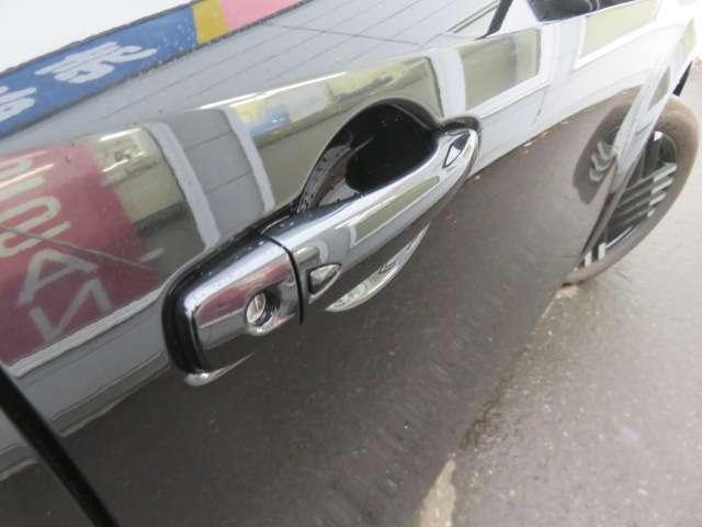 オーラ 1.2 G FOUR 4WD 当社試乗車アップ アラウンドビューモニタ(7枚目)