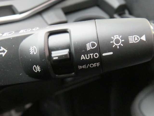 オーラ 1.2 G FOUR 4WD 当社試乗車アップ アラウンドビューモニタ(16枚目)