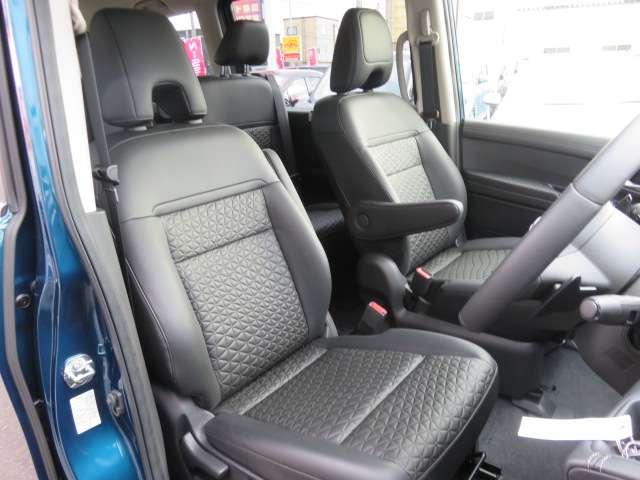 セレナ 2.0 ハイウェイスターV 4WD 当社試乗車アップ アラウンドビューモニタ(20枚目)