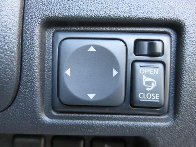 マーチ １．２　Ｓ　横滑り防止装置　ＣＤオーディオ（9枚目）