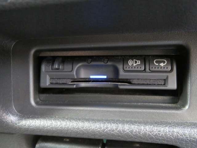 エクストレイル 2.0 20Xi Vセレクション 2列車 4WD プロパイロット 衝突軽減ブレーキ(14枚目)