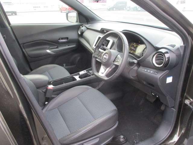 キックス １．２　Ｘ　ＦＯＵＲ　９０周年記念車　（ｅ－ＰＯＷＥＲ）　４ＷＤ　当社社用車アップ　プロパイロット装備（8枚目）