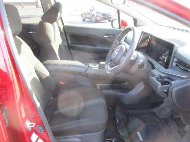 ノート 1.2 X FOUR 4WD 低速衝突被害軽減ブレーキ横滑り防止(4枚目)