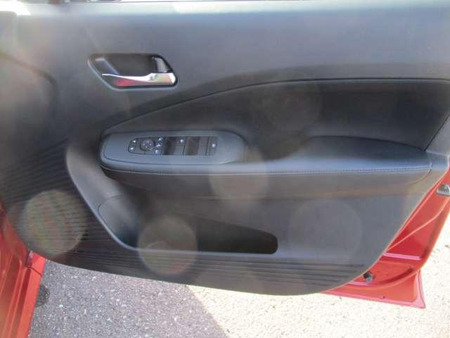 ノート 1.2 X FOUR 4WD 低速衝突被害軽減ブレーキ横滑り防止(13枚目)