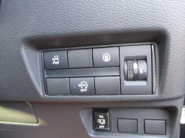 ルークス ６６０　ハイウェイスターＸ　４ＷＤ　低速衝突軽減ブレーキ横滑り防止装置アラウ（11枚目）