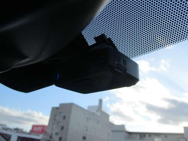 ノート １．２　メダリスト　Ｘ　ＦＯＵＲ　スマートセーフティ　エディション　４ＷＤ　低速衝突被害軽減ブレーキ横滑り防止（17枚目）