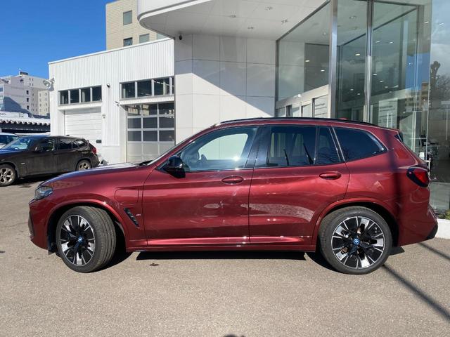 ＢＭＷ ｉＸ３