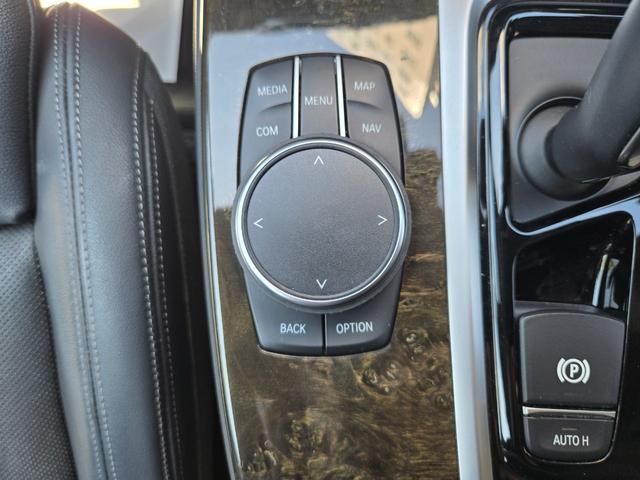 Ｘ３ ｘＤｒｉｖｅ　２０ｄ　Ｍスポーツ　認定中古車　レザーシート　地デジ　アンビエントライト　シートヒーター　リアビューカメラ　電動シート　Ｂｌｕｅｔｏｏｔｈオーディオ　オートホールド　ＥＴＣ内蔵ルームミラー（18枚目）