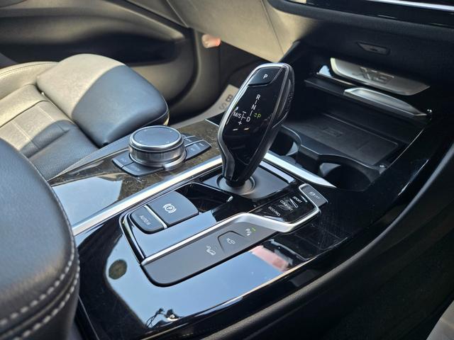 Ｘ３ ｘＤｒｉｖｅ　２０ｄ　Ｍスポーツ　認定中古車　レザーシート　地デジ　アンビエントライト　シートヒーター　リアビューカメラ　電動シート　Ｂｌｕｅｔｏｏｔｈオーディオ　オートホールド　ＥＴＣ内蔵ルームミラー（22枚目）