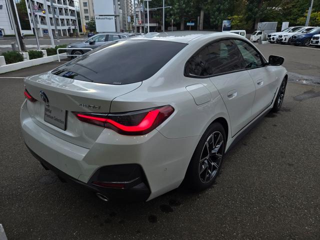 ４シリーズ ４２０ｄ　ｘＤｒｉｖｅグランクーペ　Ｍスポーツ　認定中古車　レザーシート　リアビューカメラ　Ｂｌｕｅｔｏｏｔｈオーディオ　アンビエントライト　ＨＤＤナビ　電動テールゲート　シートヒーター　アクティブクルーズコントロール　オートホールド（2枚目）