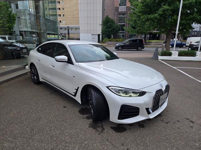 ４シリーズ ４２０ｄ　ｘＤｒｉｖｅグランクーペ　Ｍスポーツ　認定中古車　レザーシート　リアビューカメラ　Ｂｌｕｅｔｏｏｔｈオーディオ　アンビエントライト　ＨＤＤナビ　電動テールゲート　シートヒーター　アクティブクルーズコントロール　オートホールド（9枚目）